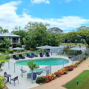 Resort Noosa River Retreat Holiday, Noosaville