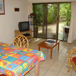 Aparthotel Noosa Yallambee Holiday, Noosaville